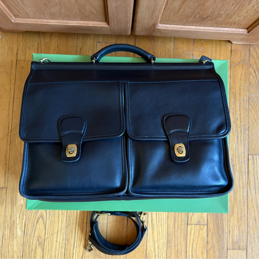 Coach Kensington Brief style number D60-5279